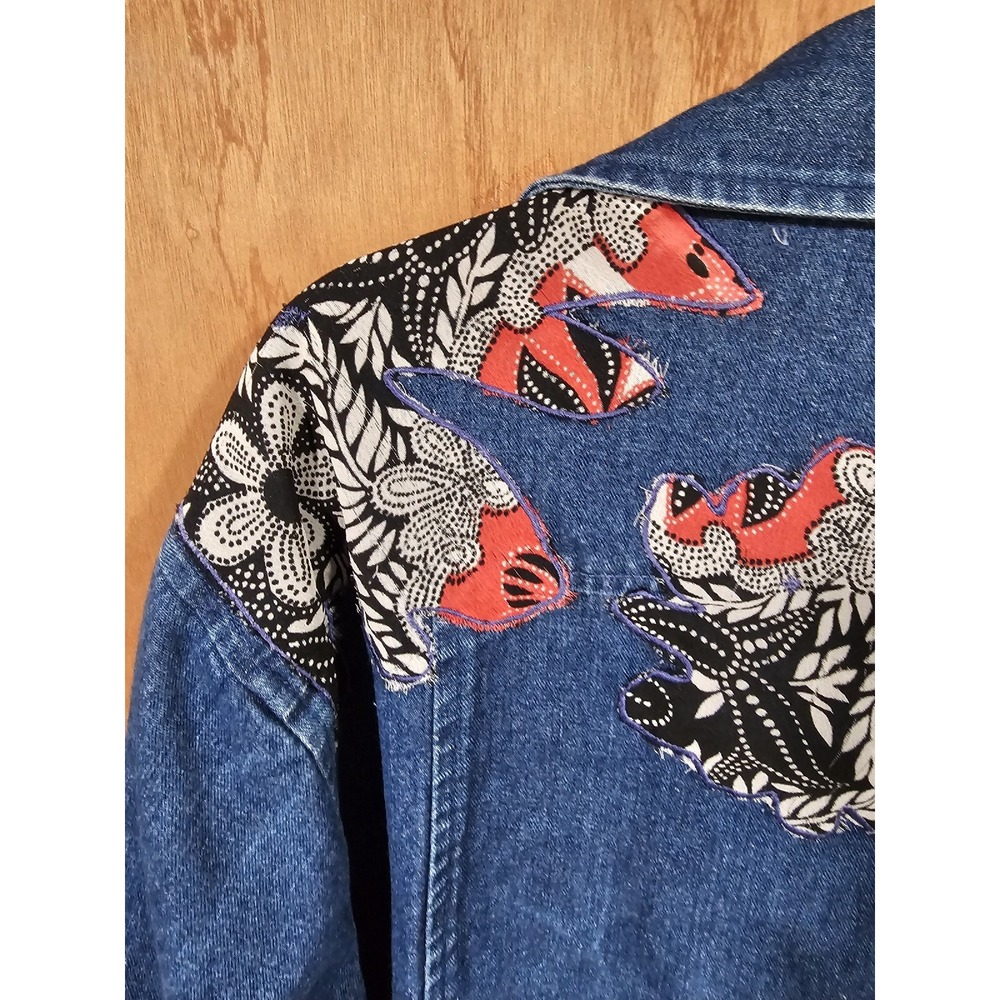 New Direction Women's Embroidered Floral Button Front Long Sleeve Denim Shirt - Picture 12 of 14